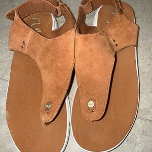 Ryka Margo Brown Suede Sandals with White Soles 8.5